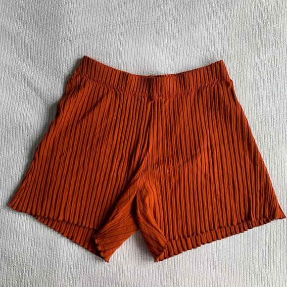 Simon Miller Sutton High-Rise Rib-Knit Shorts - Picture 4 of 6